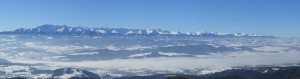 Widok z wieży na Lubaniu na Tatry